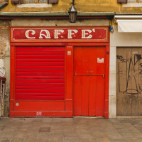 162 · Red Caffè