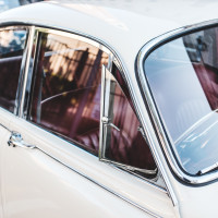 264 · White car