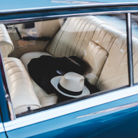 265 · Blue car