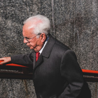 292 · Matching tie