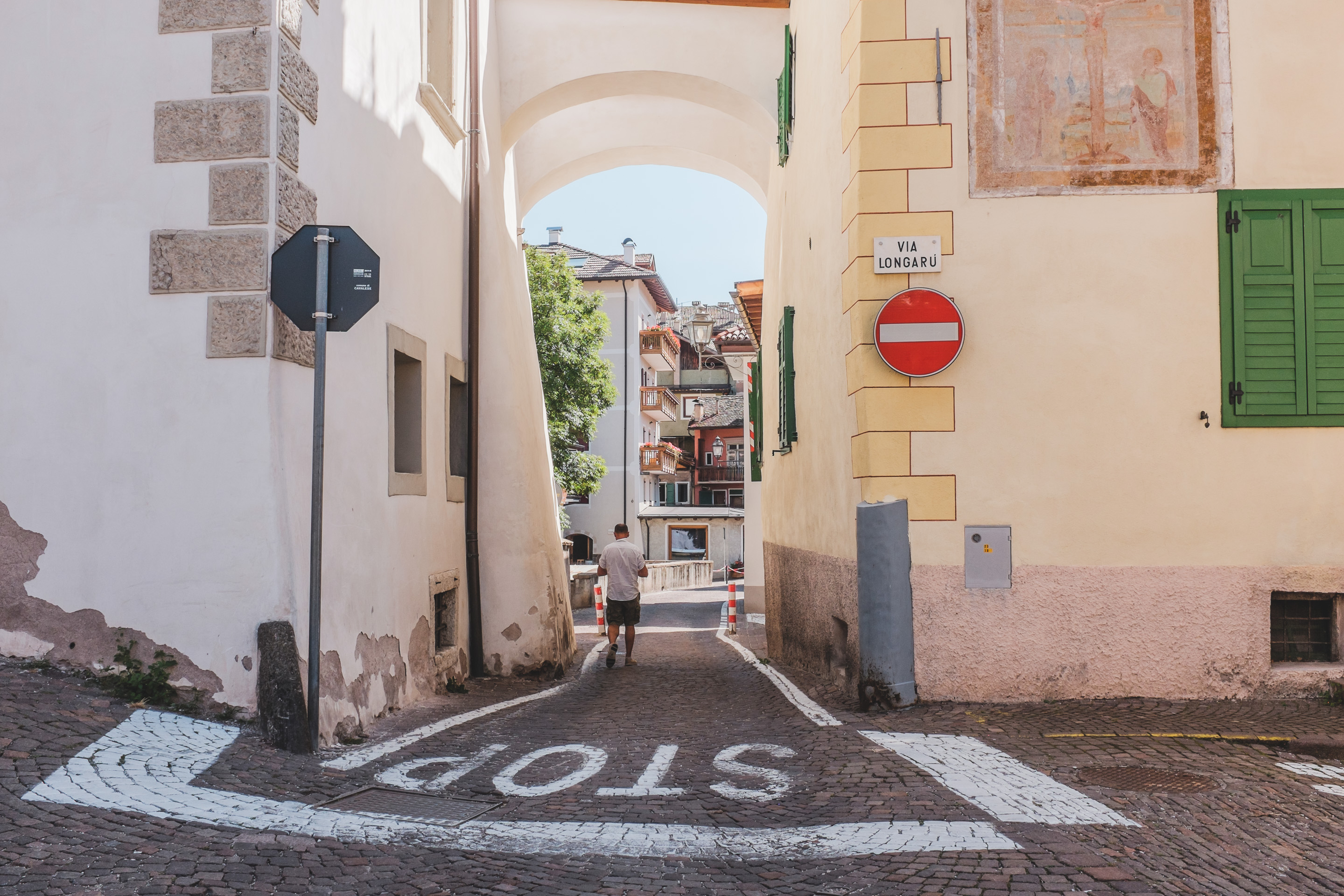 320 · Narrow passage
Click to view previous post