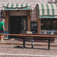 321 · Headless man