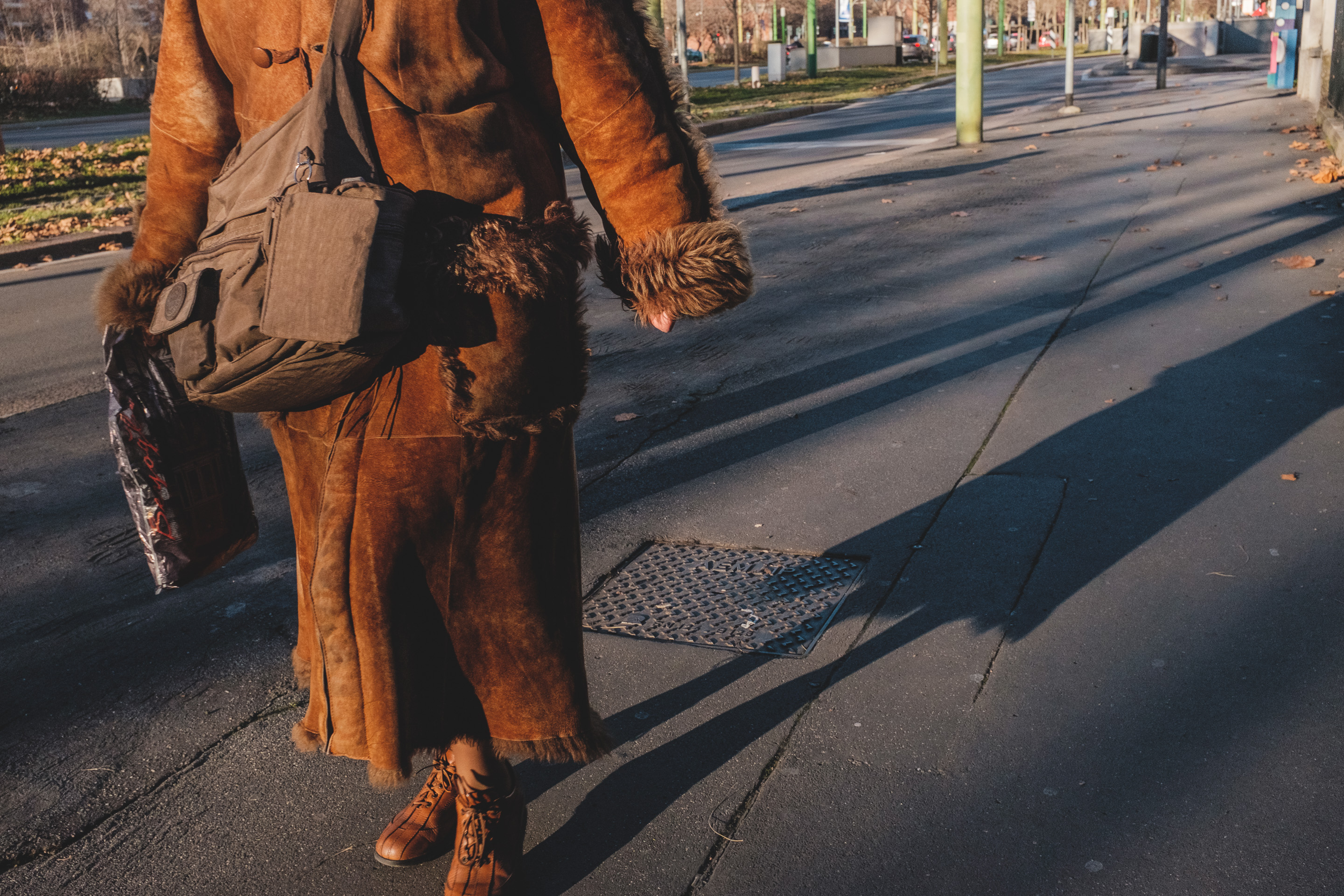 359 · Coat lady
Click to view previous post