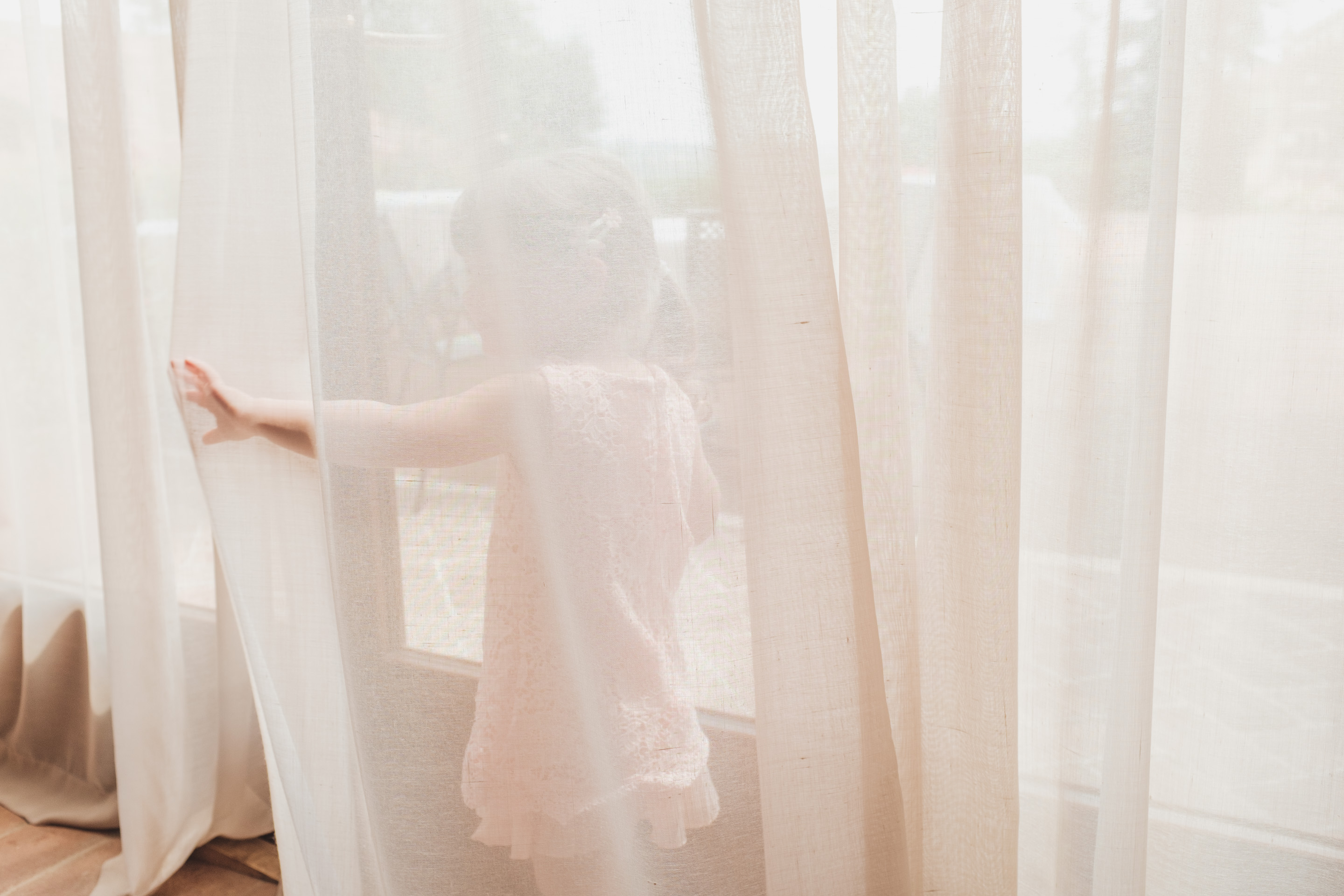 372 · Through the drapes
Click to view previous post